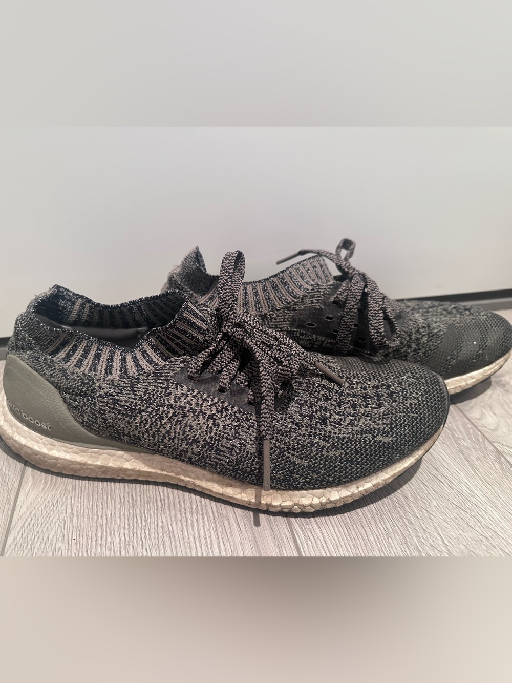Adidas Men’s Uncaged J Ultraboost Knit Pull-On Sock Runners Sz 9.5
